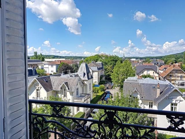 Vittel Spacieux 2 pièces Rénové - Confortable - Vue - 200 mètres Thermes Exterior foto